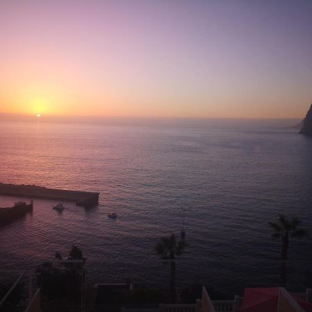 Magical Apt. With Sea View & Cliff Appartement Acantilado de los Gigantes Buitenkant foto